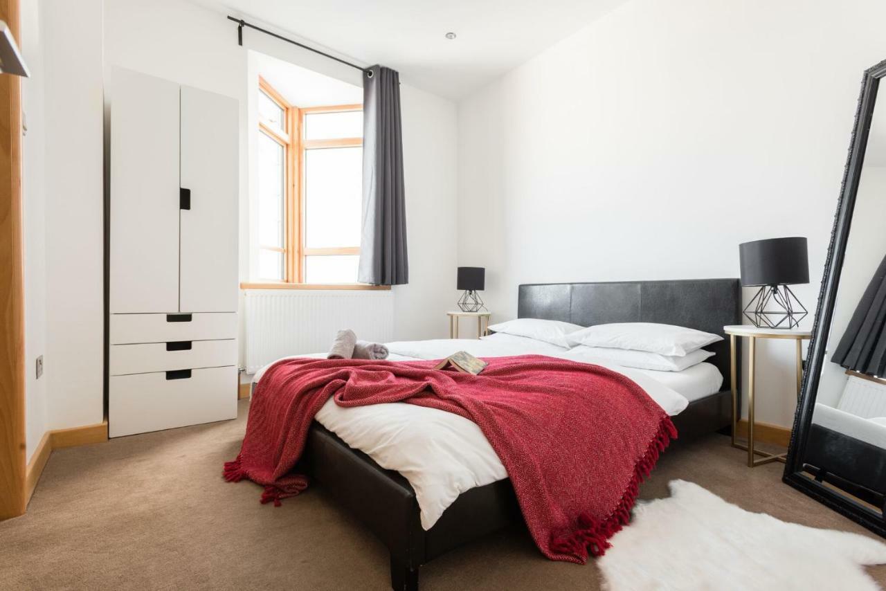 The College Green Loft - Historic Light-Flooded 3Bdr Home بريستول المظهر الخارجي الصورة